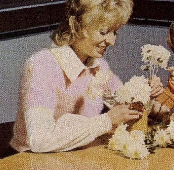 Catalogue Girls 7185-catalogue-girls.jpg