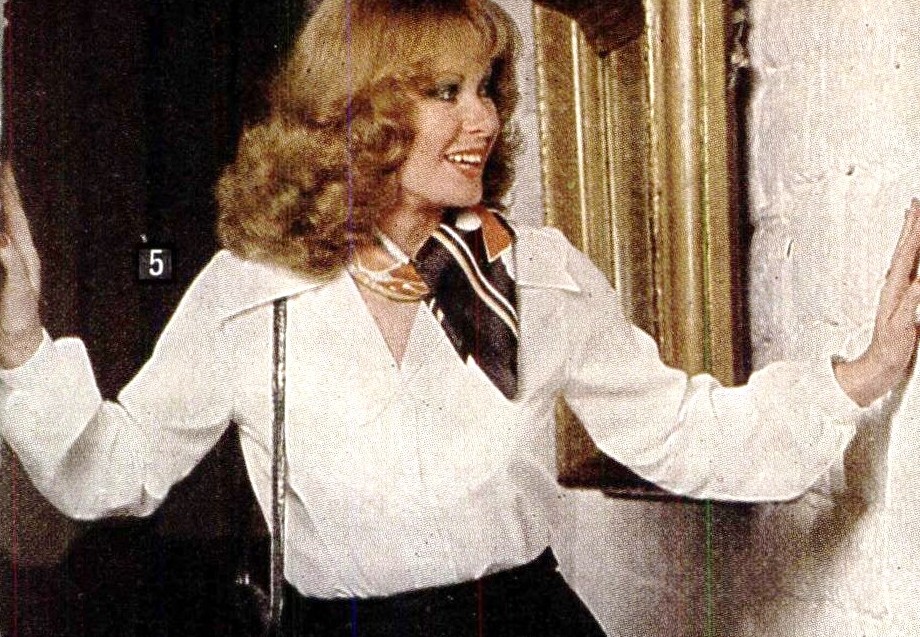 Catalogue Girls 7217-catalogue-girls.jpg