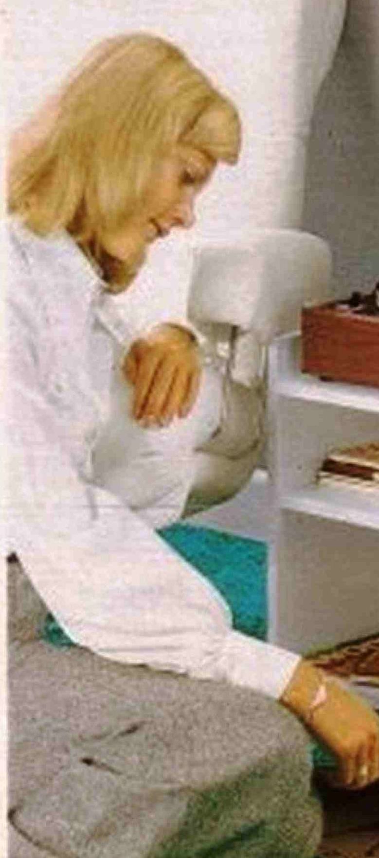 Catalogue Girls 7352-catalogue-girls.jpg