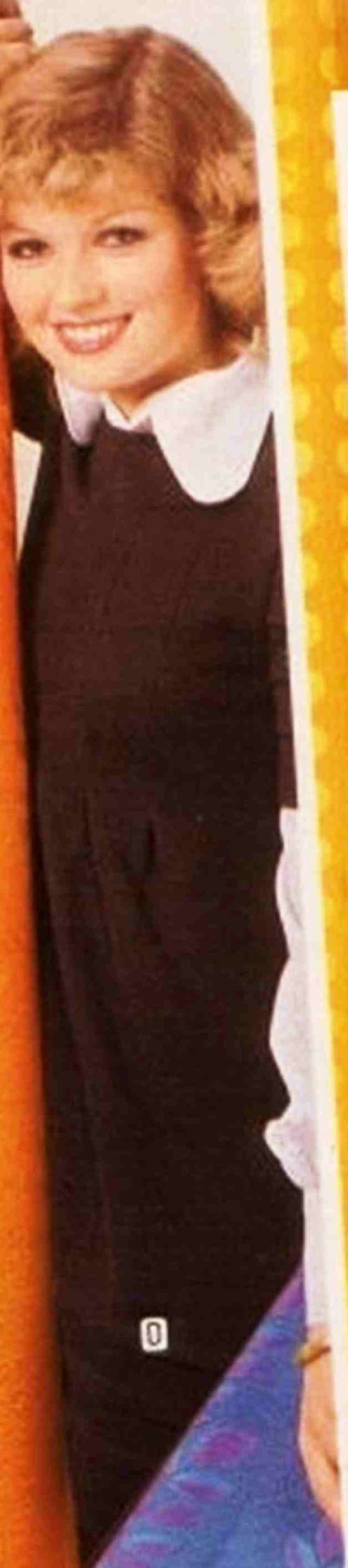 Catalogue Girls 7355-catalogue-girls.jpg