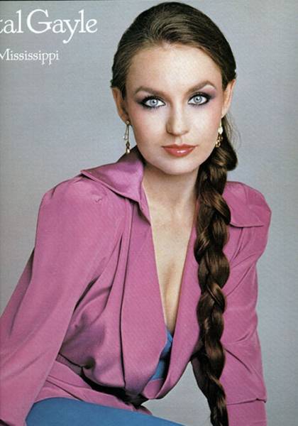 Re: CELEBRITIES IN BLOUSES 742-re--celebrities-in-blouses.jpg