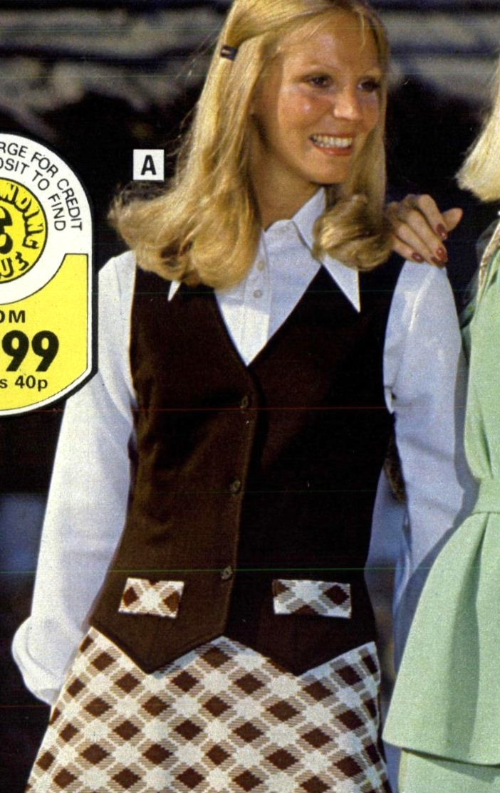 Catalogue Girls 7469-catalogue-girls.jpg