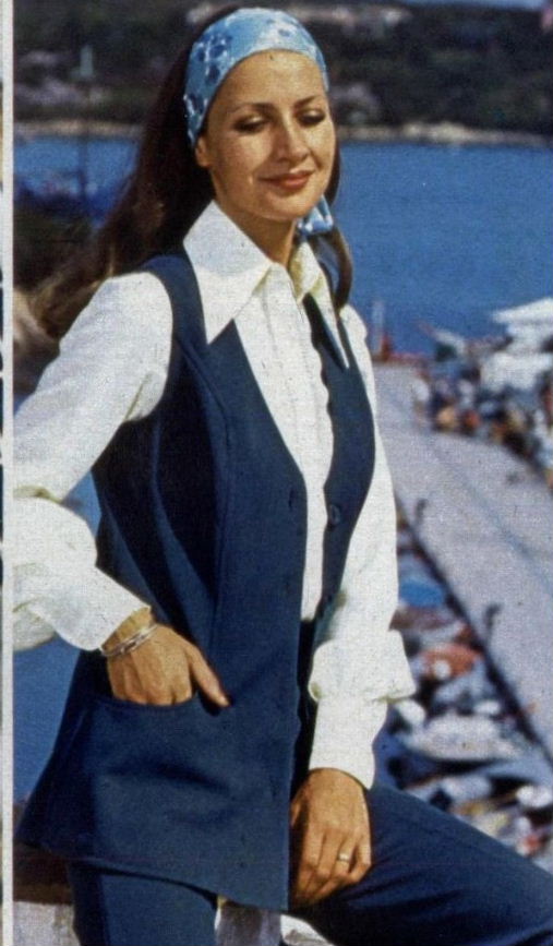 Catalogue Girls 7474-catalogue-girls.jpg