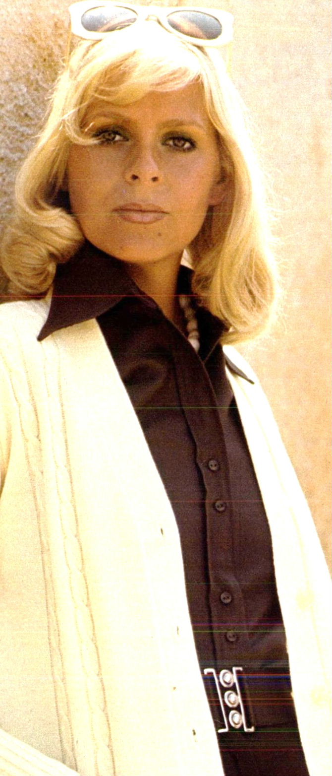 Catalogue Girls 7483-catalogue-girls.jpg