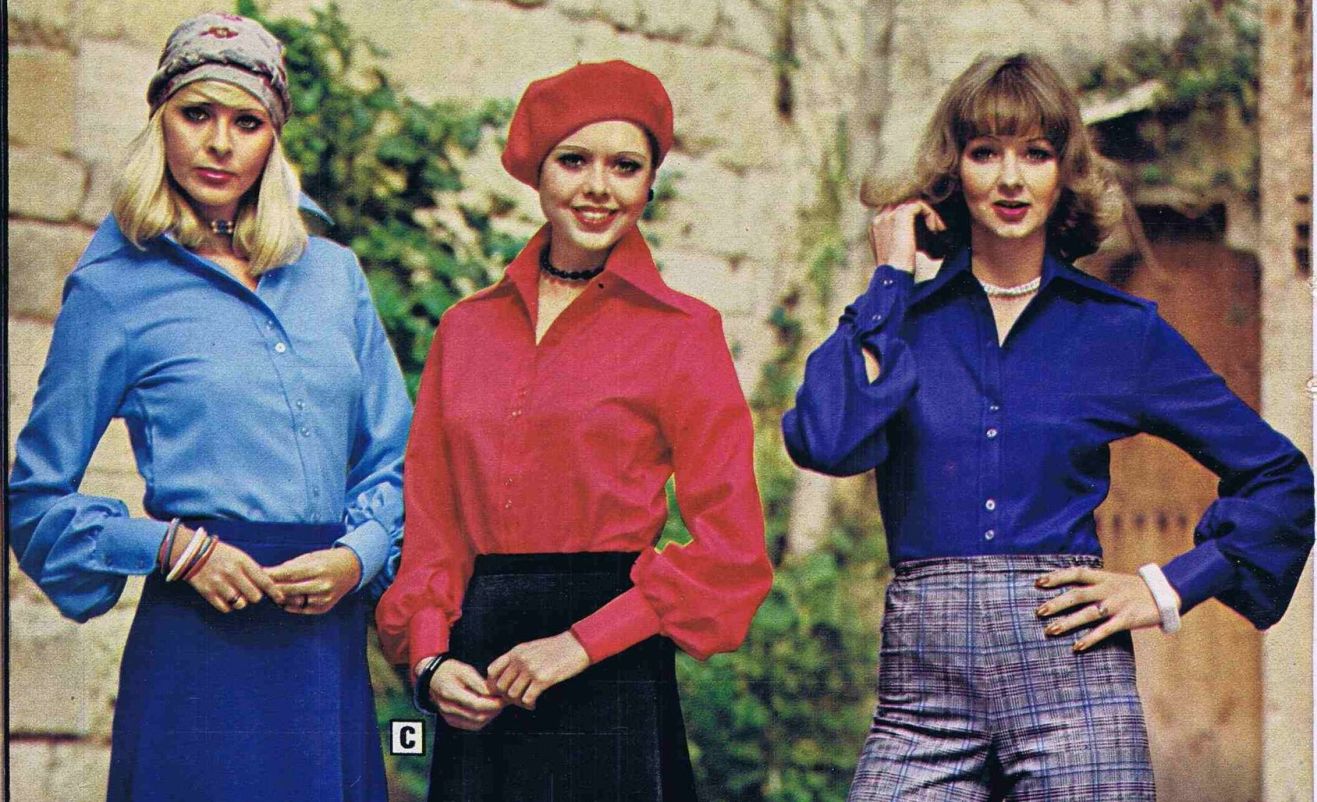 Catalogue Girls 7520-catalogue-girls.jpg