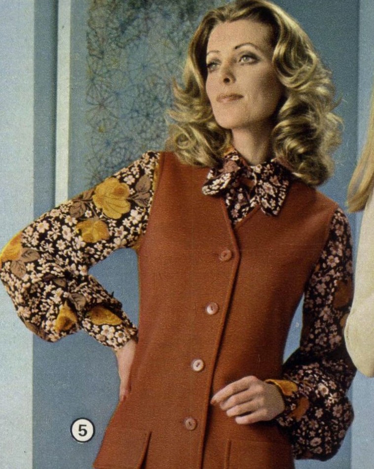 Catalogue Girls 7540-catalogue-girls.jpg