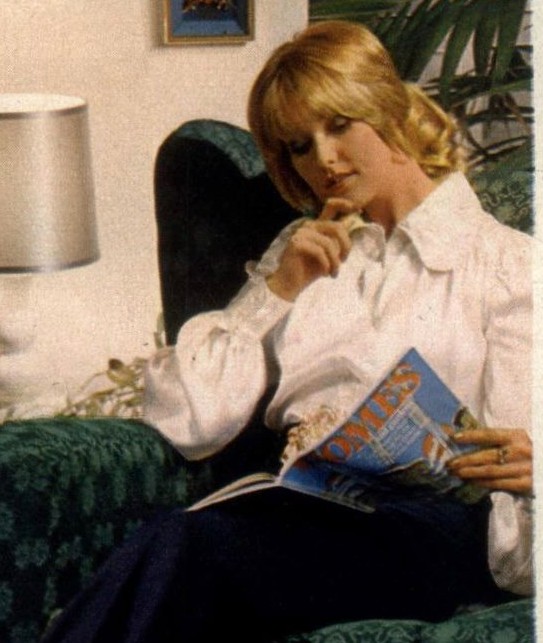 Catalogue Girls 7546-catalogue-girls.jpg