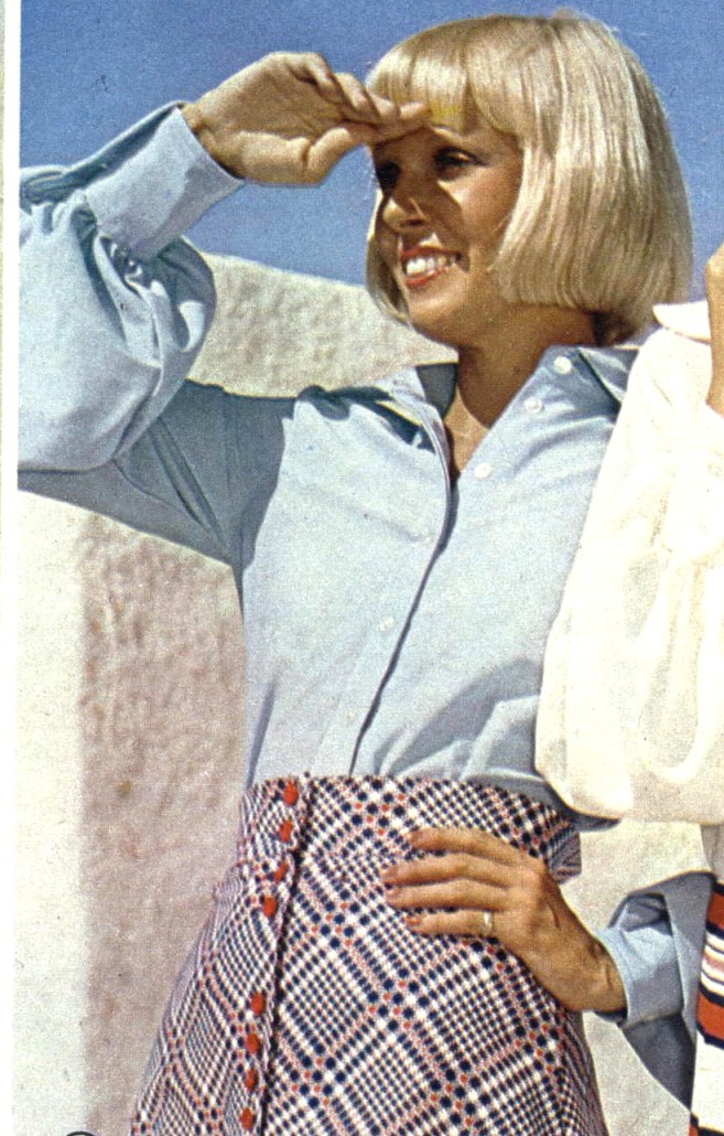 Catalogue Girls 7573-catalogue-girls.jpg