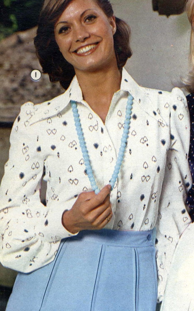 Catalogue Girls 7577-catalogue-girls.jpg