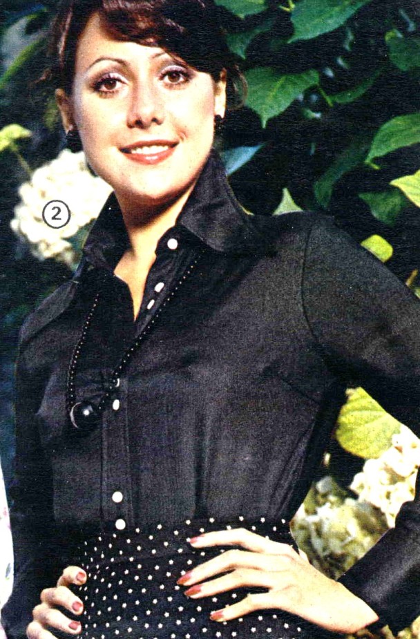 Catalogue Girls 7583-catalogue-girls.jpg