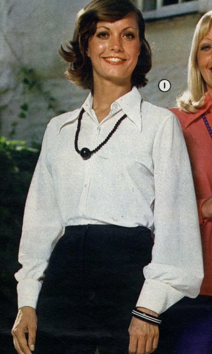 Catalogue Girls 7588-catalogue-girls.jpg