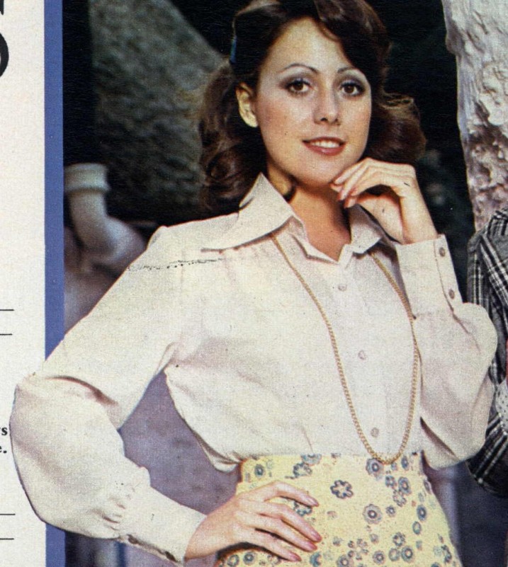 Catalogue Girls 7593-catalogue-girls.jpg