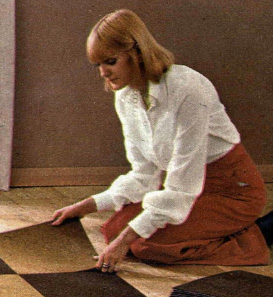 Catalogue Girls 7607-catalogue-girls.jpg