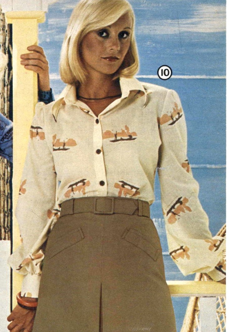 Catalogue Girls 7625-catalogue-girls.jpg