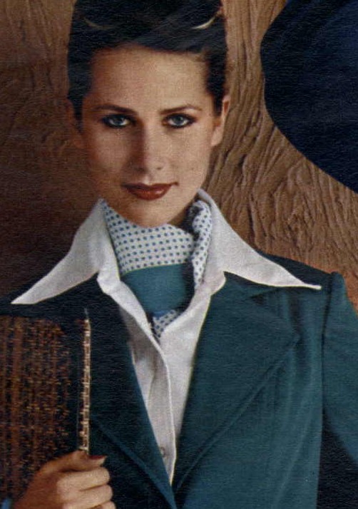 Catalogue Girls 7636-catalogue-girls.jpg