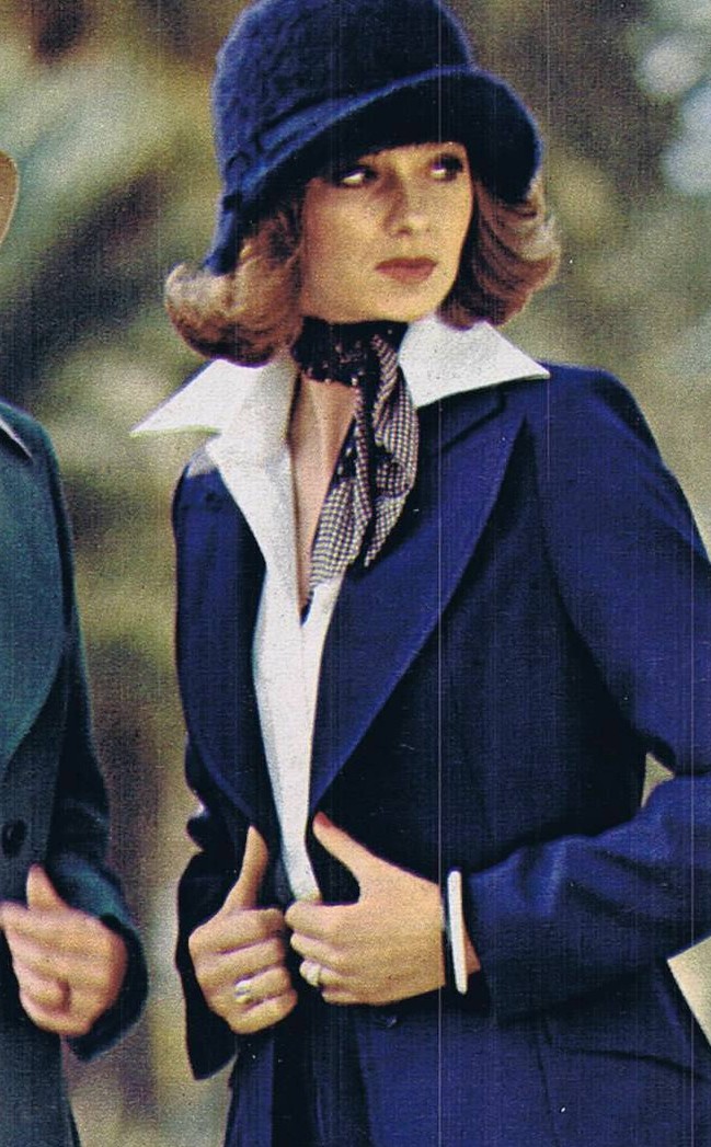 Catalogue Girls 7655-catalogue-girls.jpg