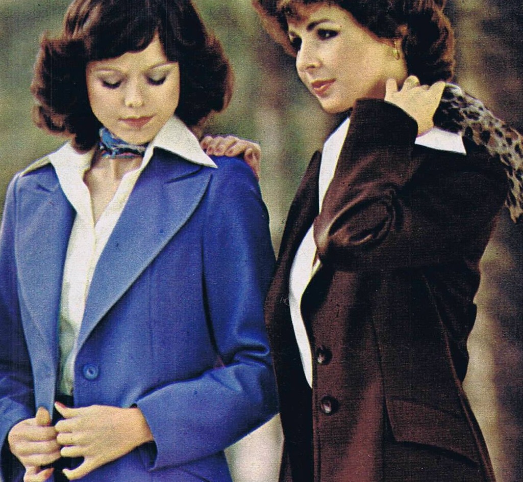 Catalogue Girls 7656-catalogue-girls.jpg