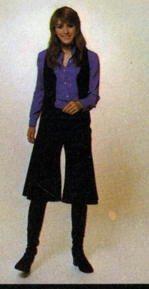 Catalogue Girls 7680-catalogue-girls.jpg