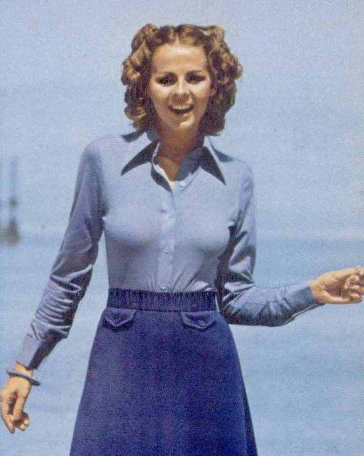 Catalogue Girls 7707-catalogue-girls.jpg