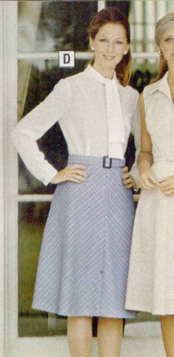 Catalogue Girls 7733-catalogue-girls.jpg