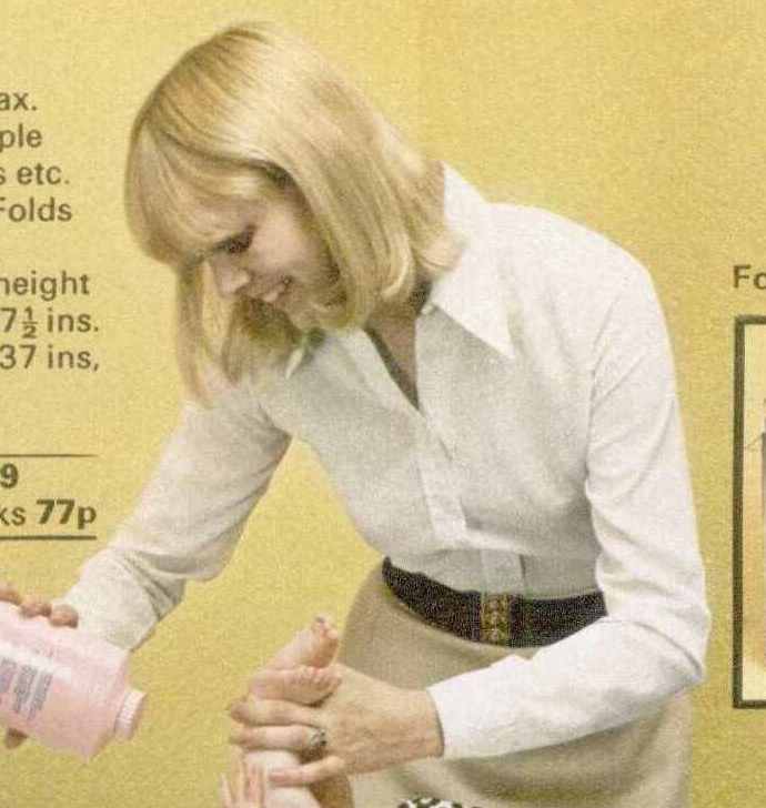 Catalogue Girls 7740-catalogue-girls.jpg