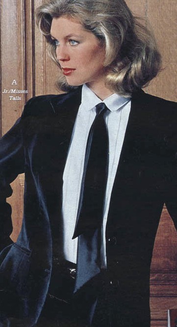 Catalogue Girls 7782-catalogue-girls.jpg