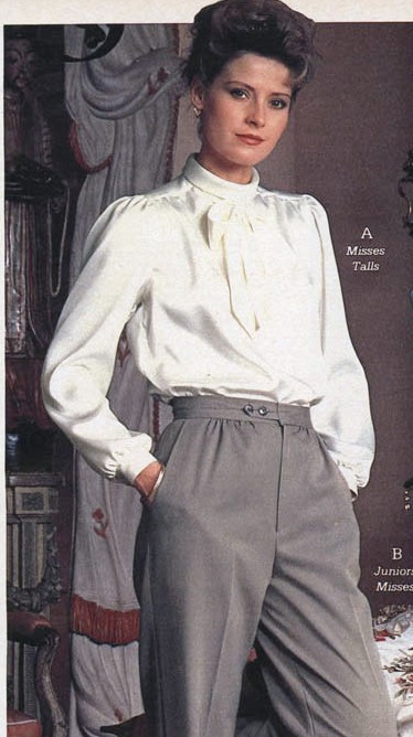 Catalogue Girls 7785-catalogue-girls.jpg