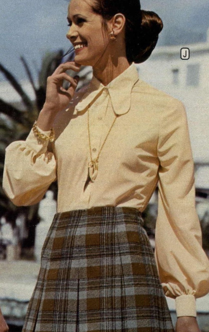 Catalogue Girls 7797-catalogue-girls.jpg