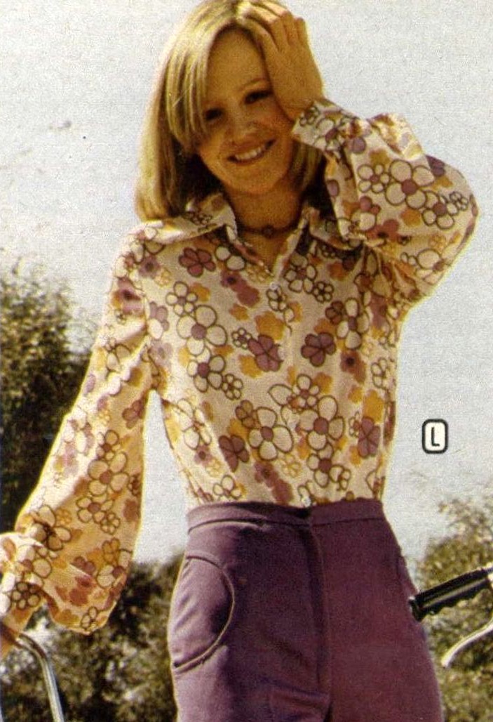 Catalogue Girls 7804-catalogue-girls.jpg