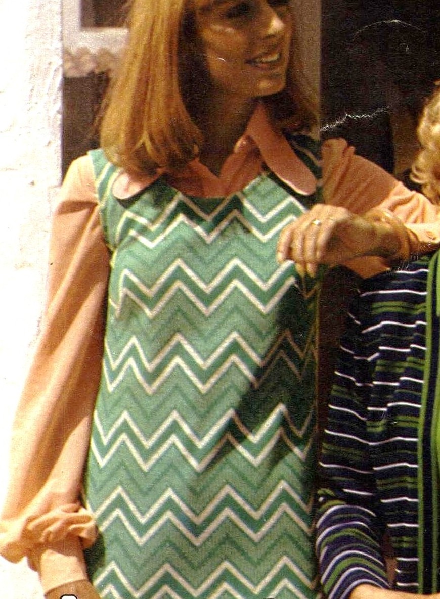 Catalogue Girls 7845-catalogue-girls.jpg