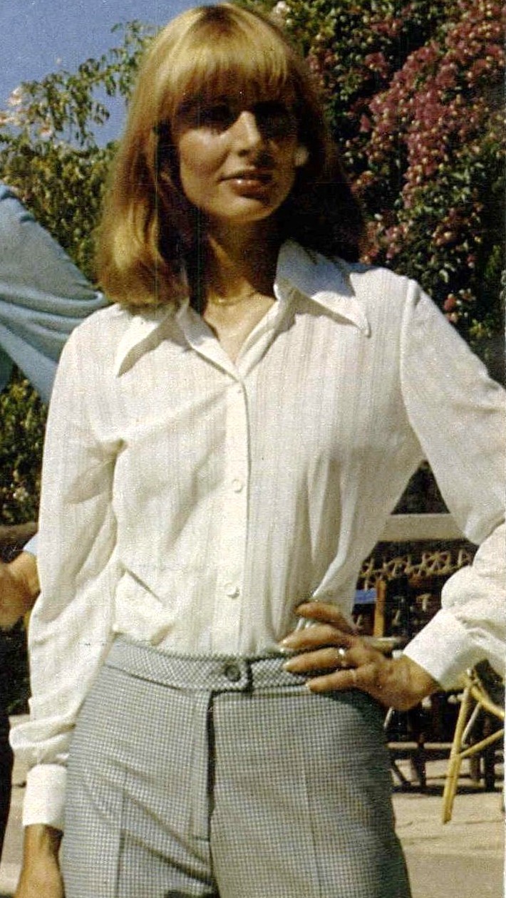 Catalogue Girls 7849-catalogue-girls.jpg