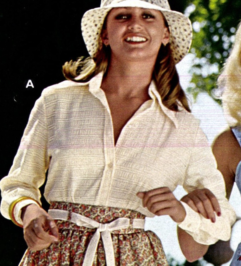 Catalogue Girls 7899-catalogue-girls.jpg