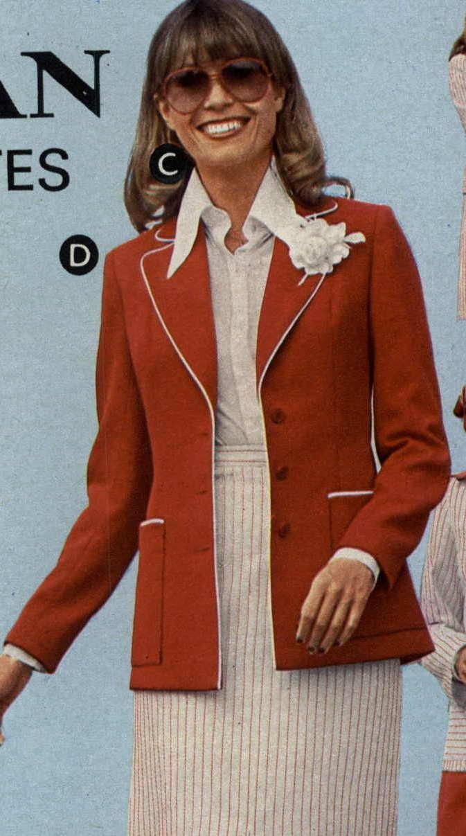 Catalogue Girls 7909-catalogue-girls.jpg