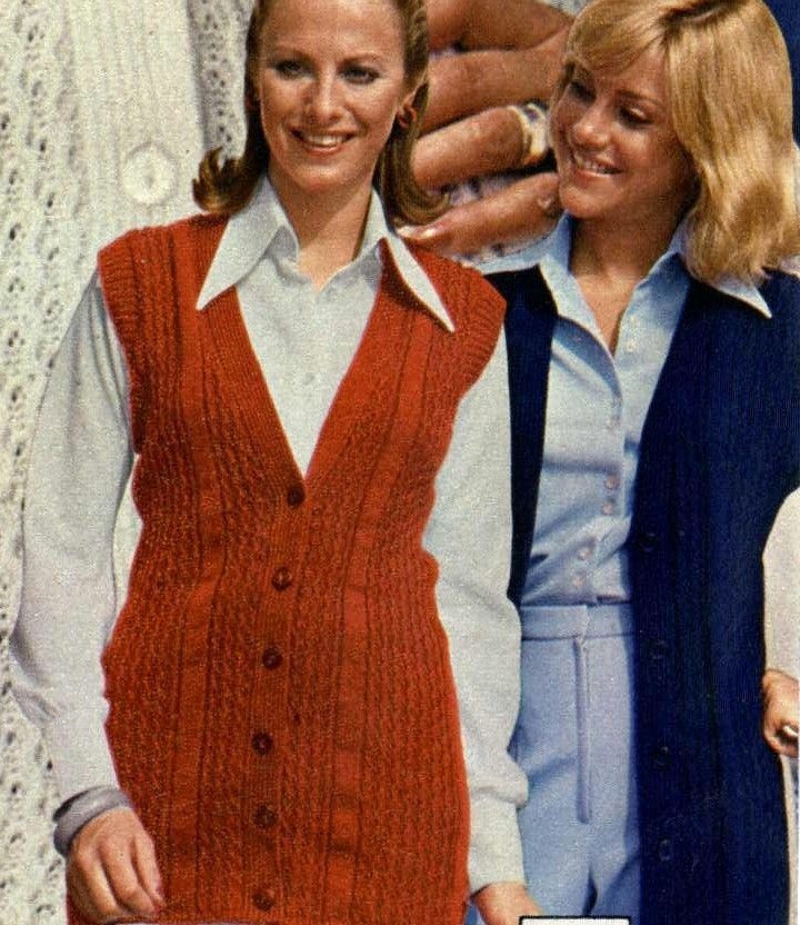 Catalogue Girls 7917-catalogue-girls.jpg