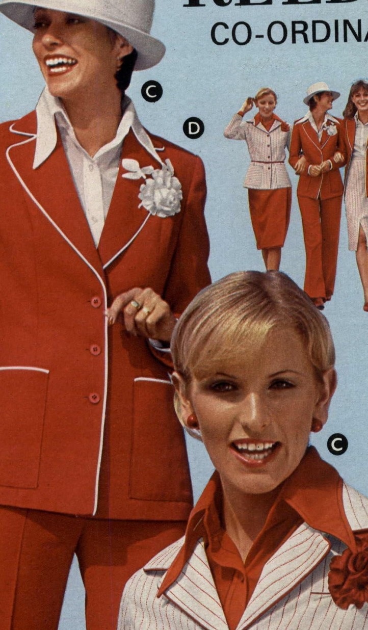 Catalogue Girls 7927-catalogue-girls.jpg