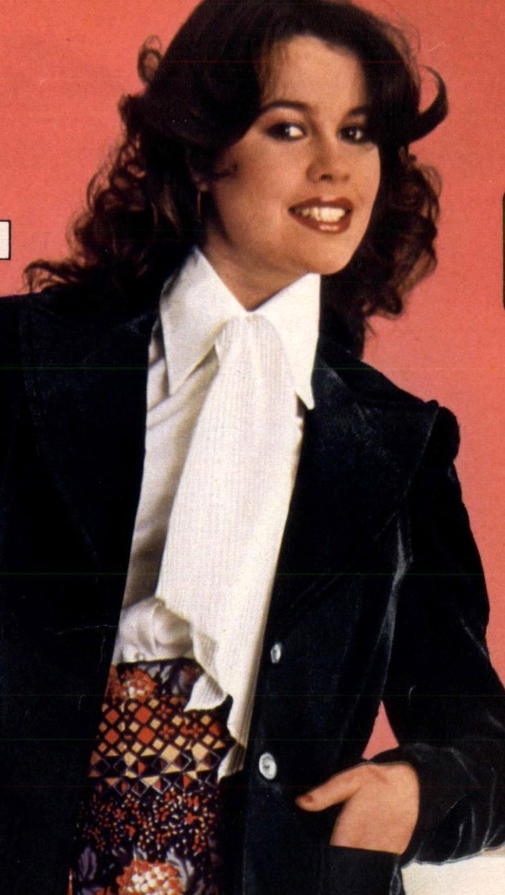 Catalogue Girls 7959-catalogue-girls.jpg