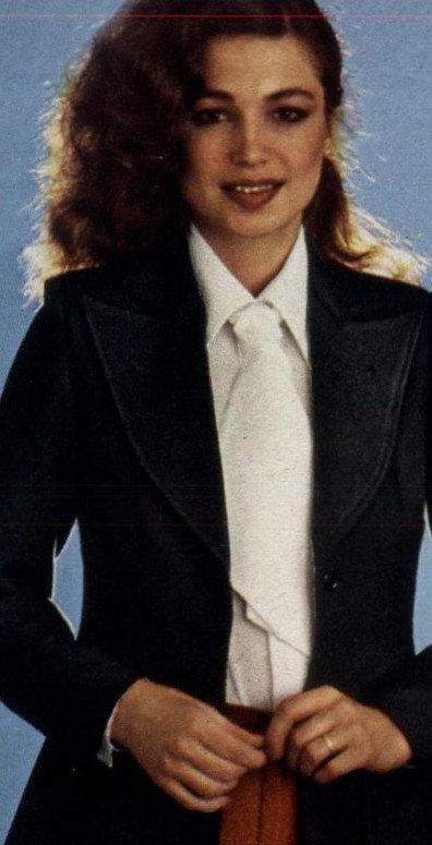 Catalogue Girls 7968-catalogue-girls.jpg