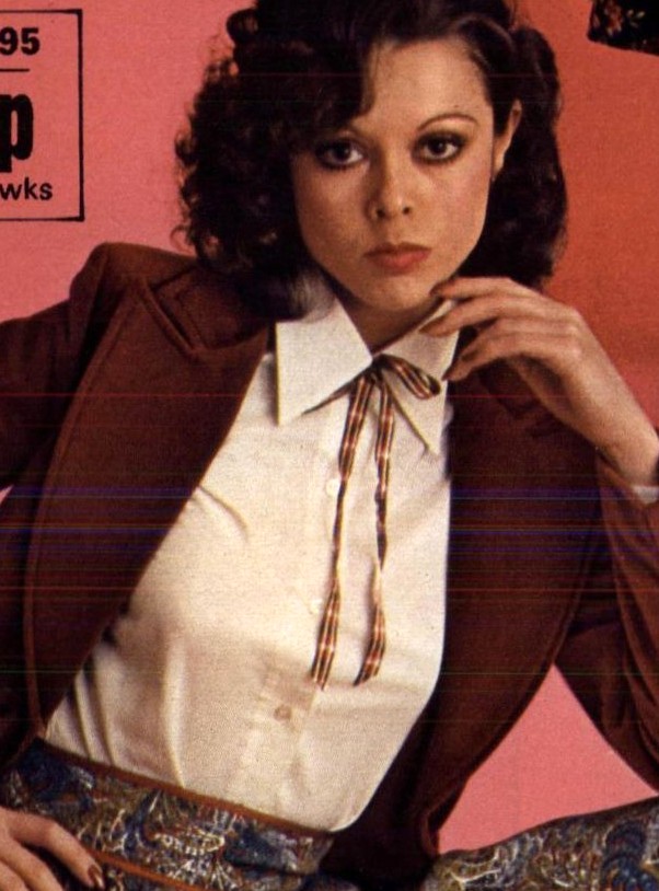 Catalogue Girls 7971-catalogue-girls.jpg