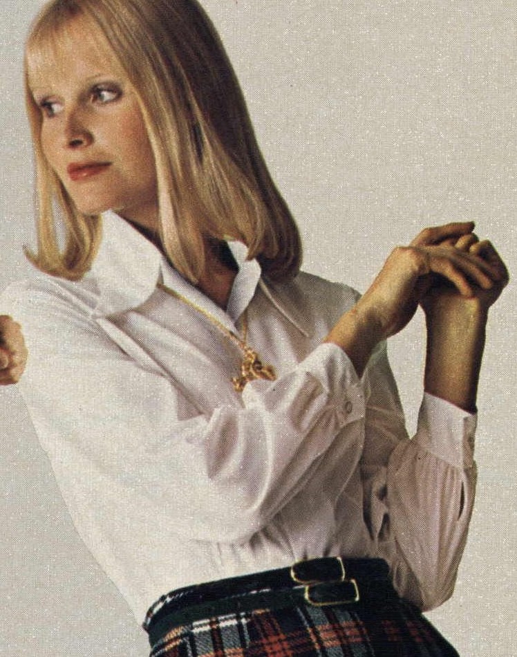 Catalogue Girls 8104-catalogue-girls.jpg