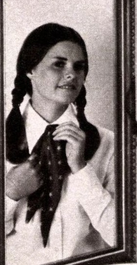 Catalogue Girls 8121-catalogue-girls.jpg