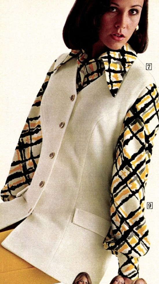 Catalogue Girls 8133-catalogue-girls.jpg