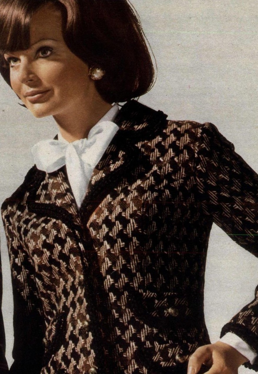 Catalogue Girls 8138-catalogue-girls.jpg