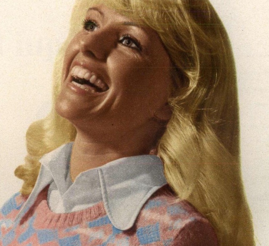 Catalogue Girls 8157-catalogue-girls.jpg