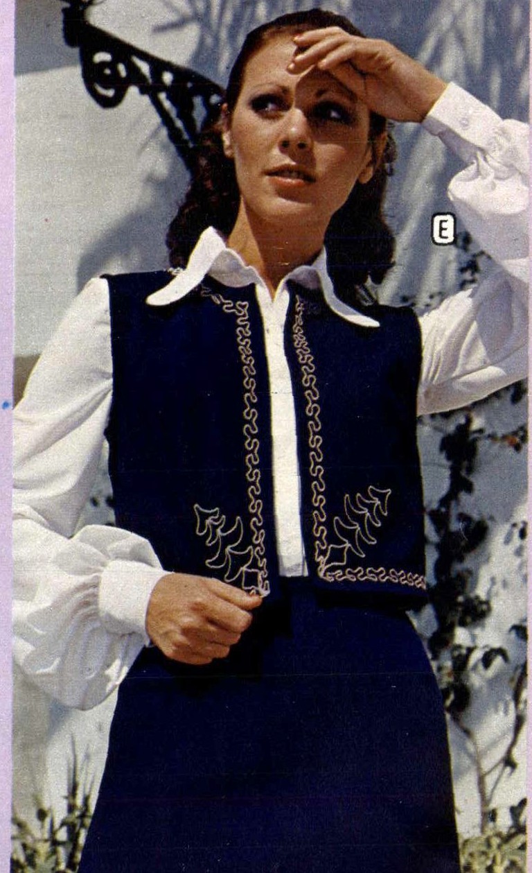 Catalogue Girls 8185-catalogue-girls.jpg