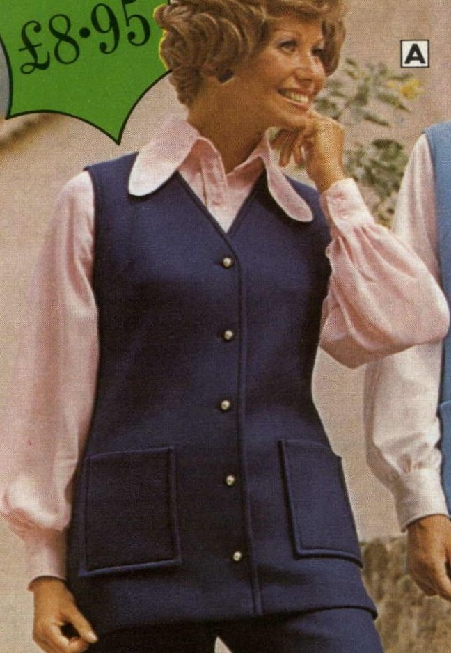 Catalogue Girls 8270-catalogue-girls.jpg