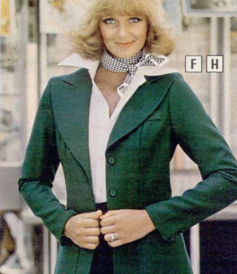 Catalogue Girls 8293-catalogue-girls.jpg