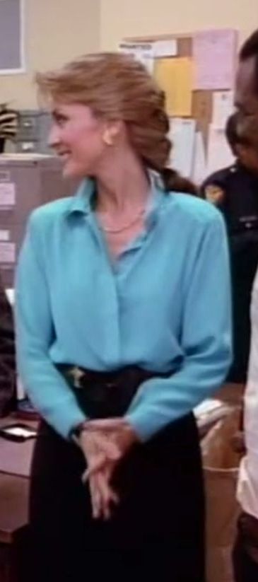 Re: CELEBRITIES IN BLOUSES 8303-re--celebrities-in-blouses.jpg