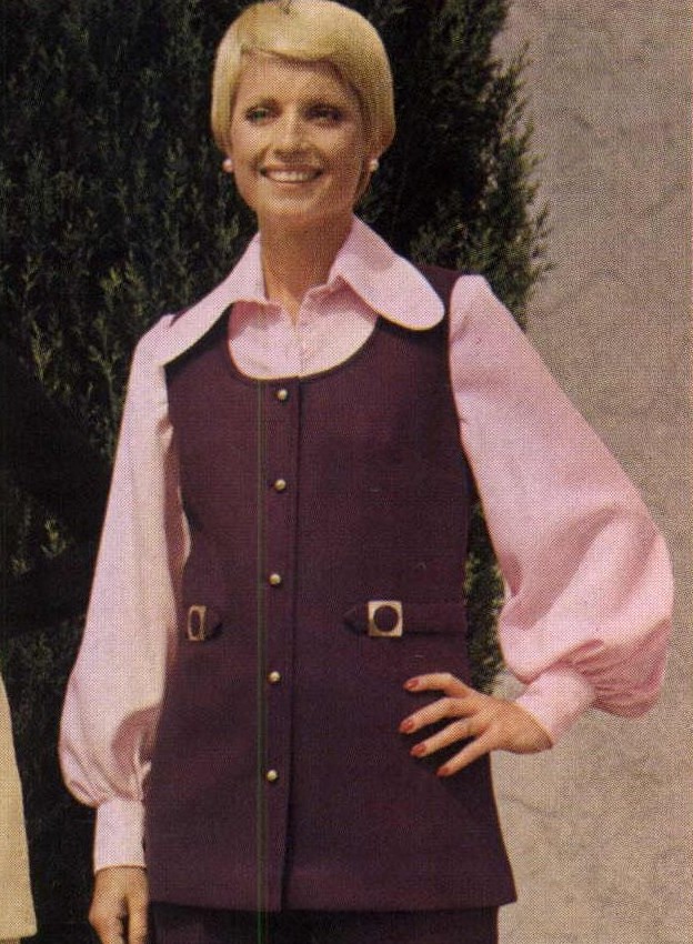 Catalogue Girls 8340-catalogue-girls.jpg