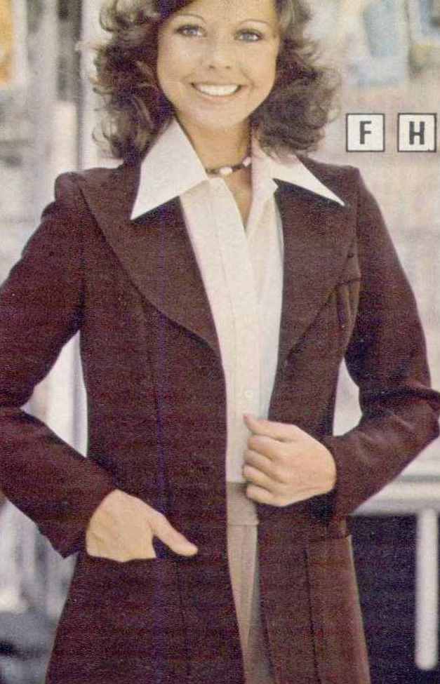 Catalogue Girls 8351-catalogue-girls.jpg