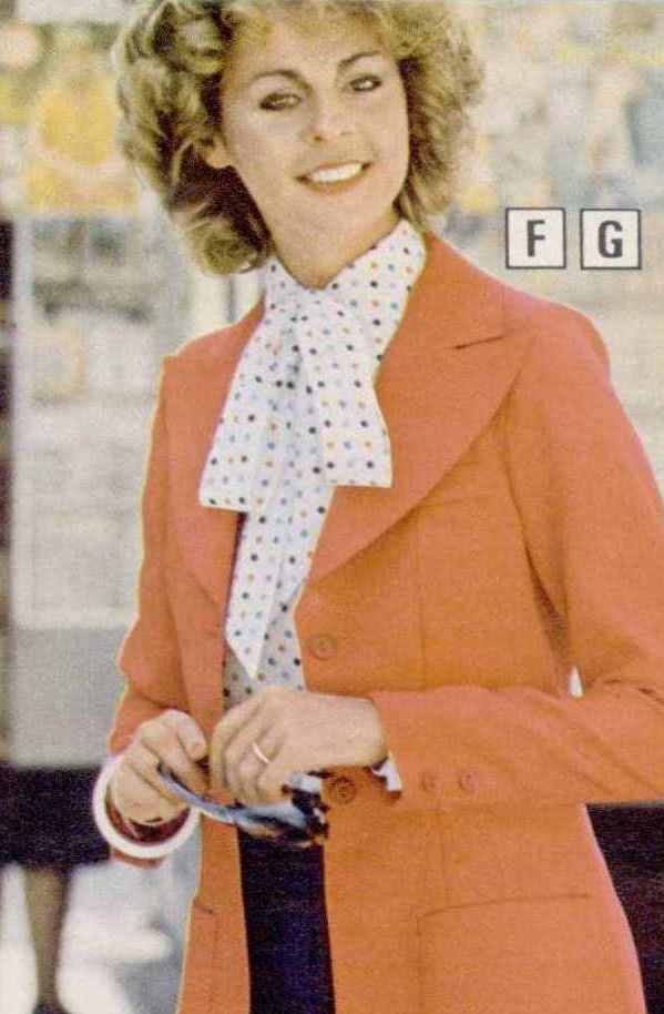 Catalogue Girls 8352-catalogue-girls.jpg